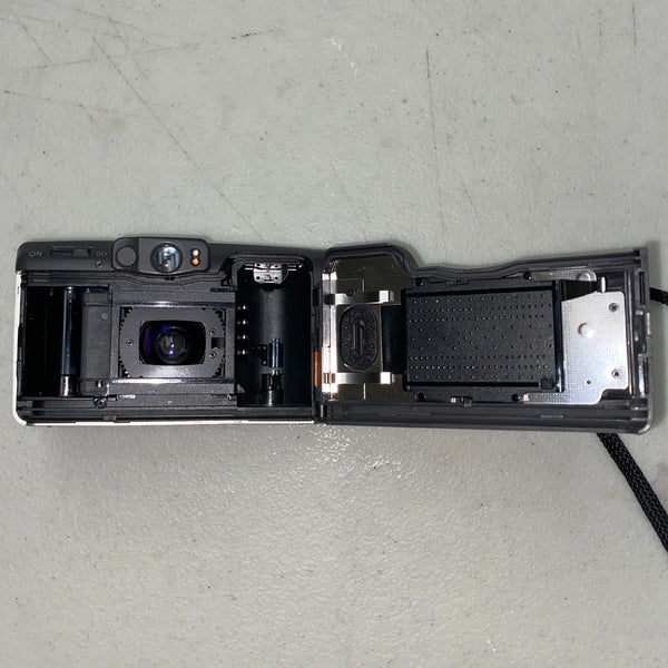 Canon Sure Shot 105 Zoom S 35mm Camera